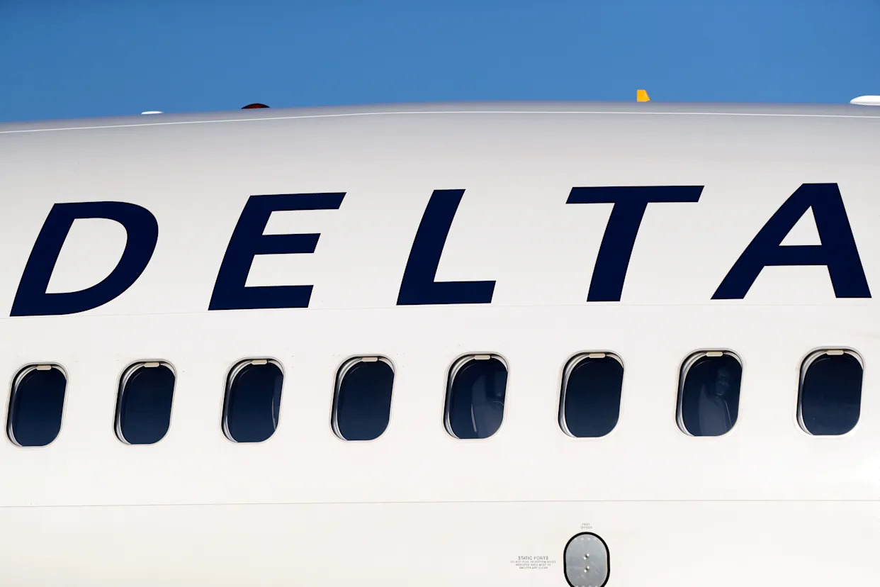 Delta plane wing clips empty aircraft during pushback from gate in Atlanta