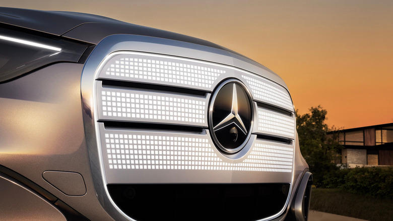 Next-Gen GLC EV Brings Back Mercedes-Benz's Most Iconic Grille With A Bold Illuminated Twist