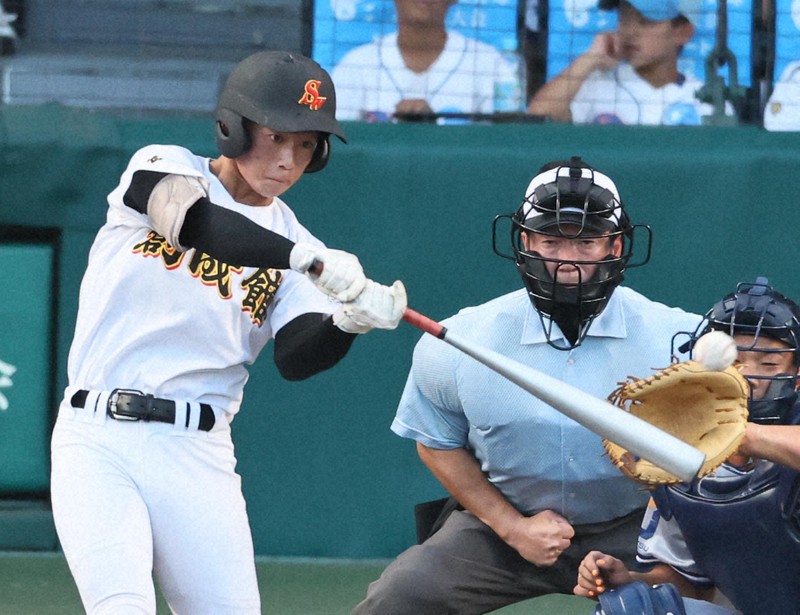 阪神中軸と同姓同名　創成館・森下翔太が同点適時打　夏の甲子園