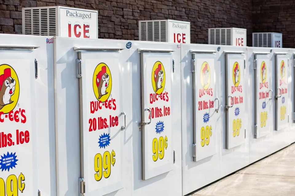 16. Buc-ee's still has a cheap ice, one of the founding principles of the company.