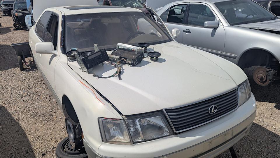 1996 lexus ls 400 in colorado wrecking yard