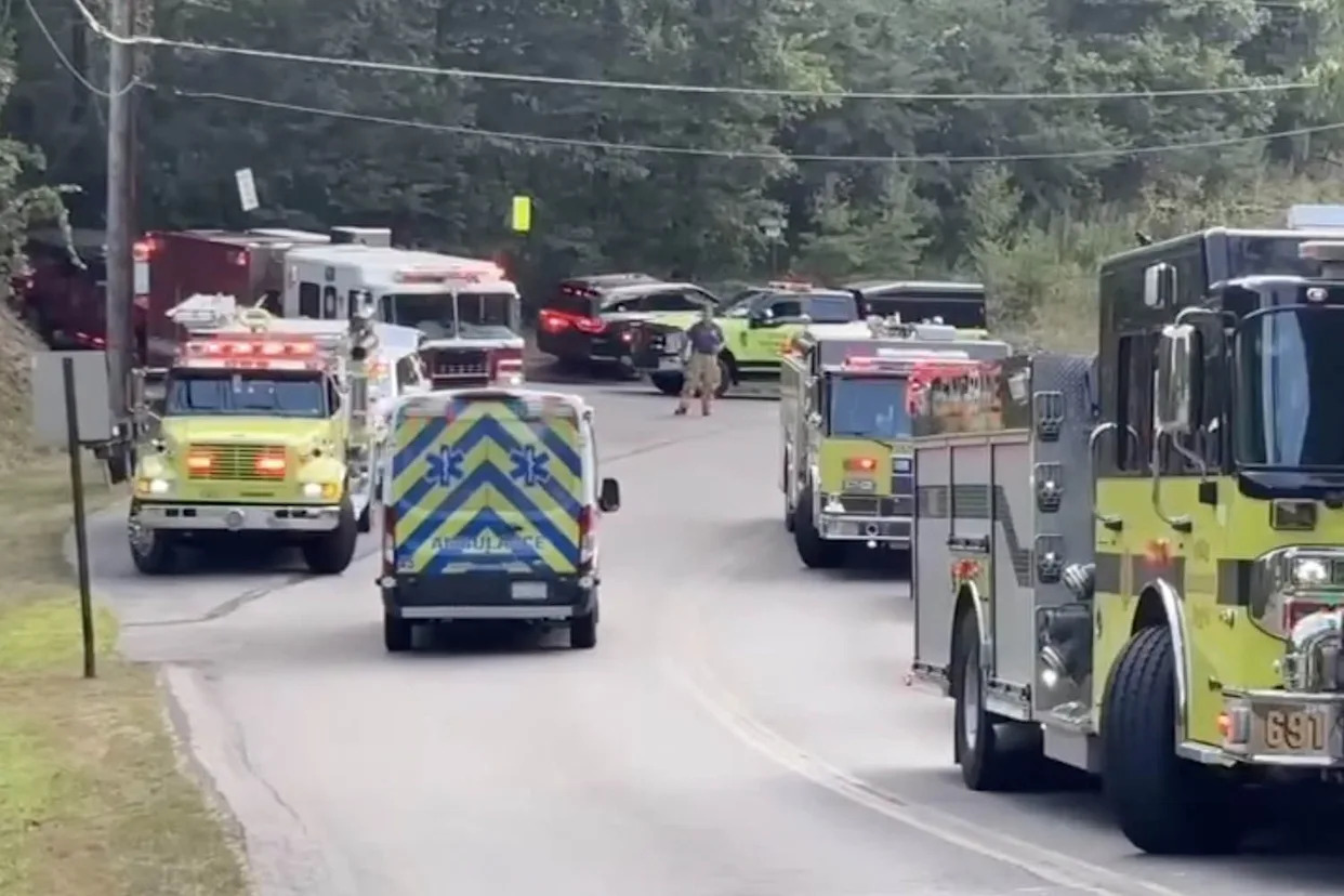 At Least 21 Students Injured as Bus Carrying Middle School Football Team Crashes in Pennsylvania: 'Pray for Our Babies'