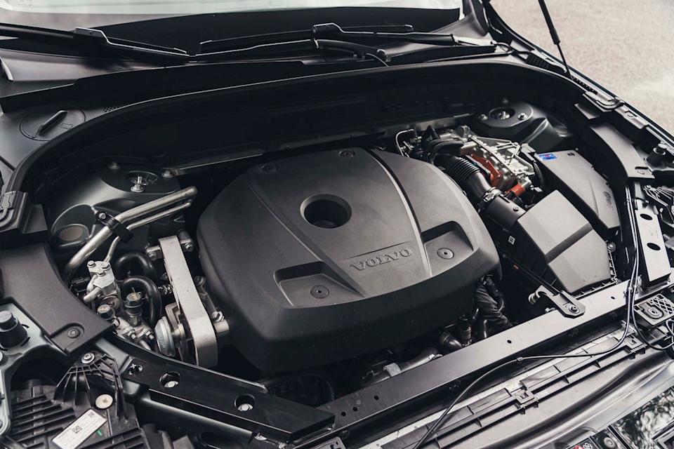 2026 volvo xc60 t8 phev