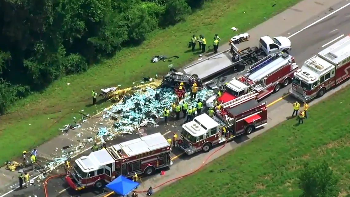 Truck driver was on his phone during I-95 crash that killed 5, NTSB says