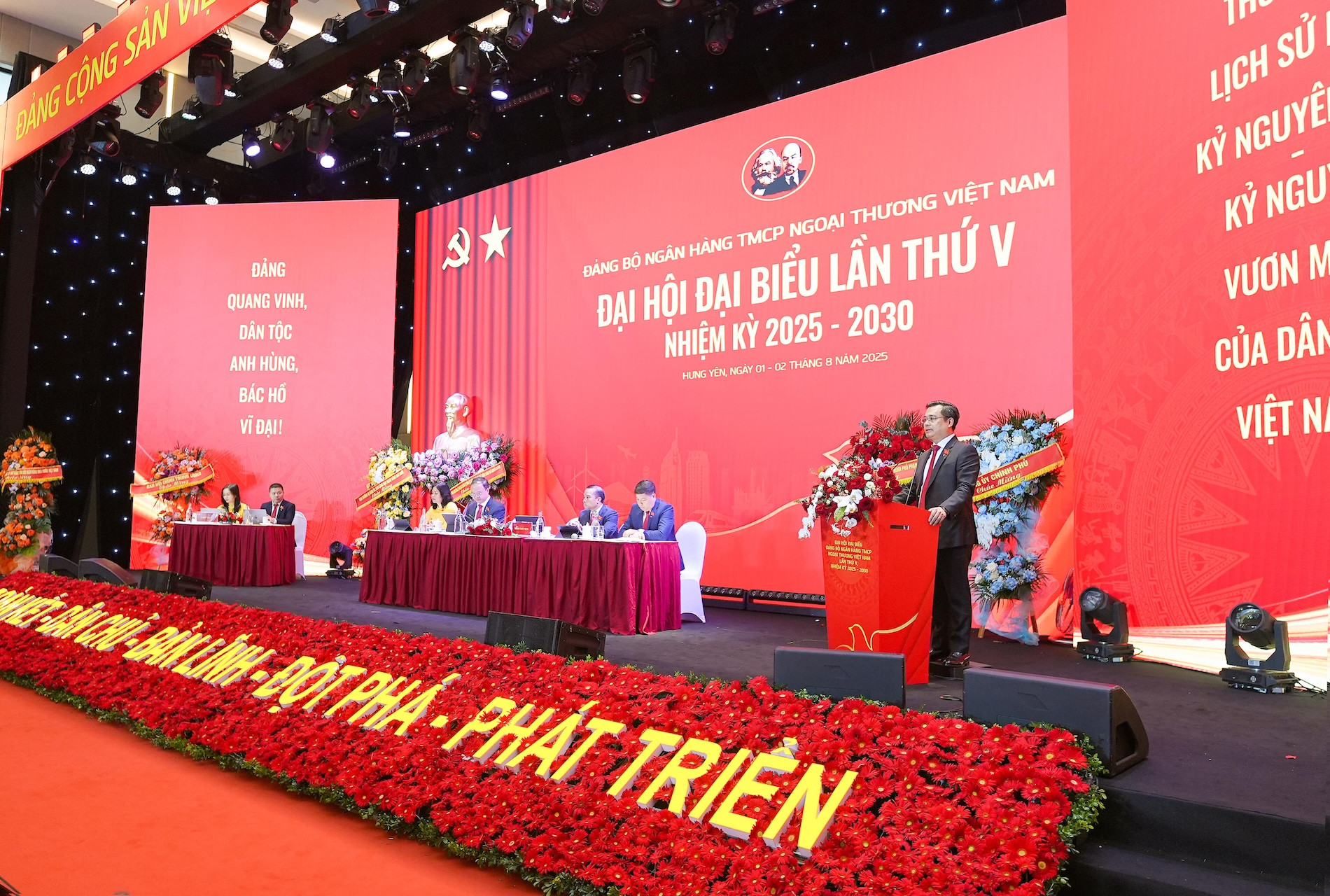 Đảng bộ Vietcombank xác định 6 mục tiêu chiến lược cho nhiệm kỳ 2025–2030