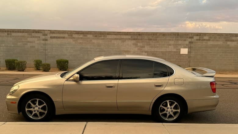 2000 Lexus GS300 Platinum driver's side view
