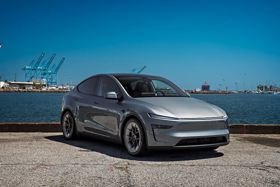 2026 tesla model y juniper