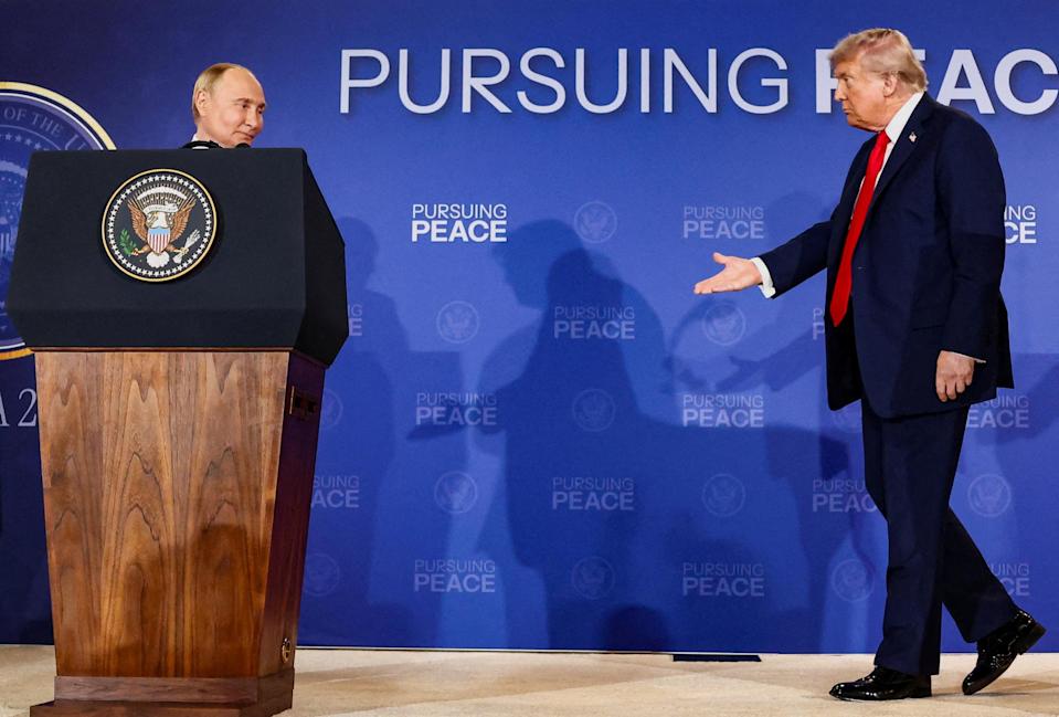 Guerre en Ukraine : Trump préfère un accord de paix à un cessez-le-feu, et ça a tout pour plaire à Poutine