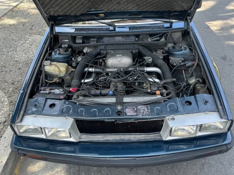 1984 Maserati Biturbo engine compartment image