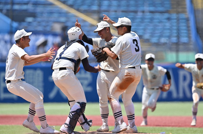 夏の甲子園　日大三、鳴門、済美が出場決める　49代表出そろう
