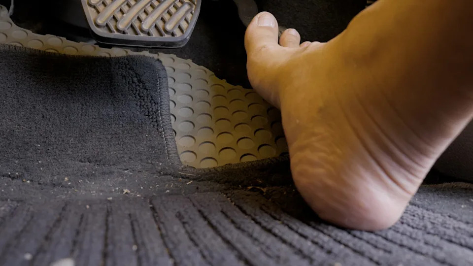 Is it illegal to drive barefoot in Georgia? Here's what the law says