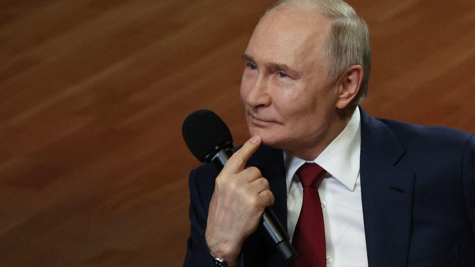 ¿Engañado por Putin otra vez? La retórica de Trump sugiere que podría ser así