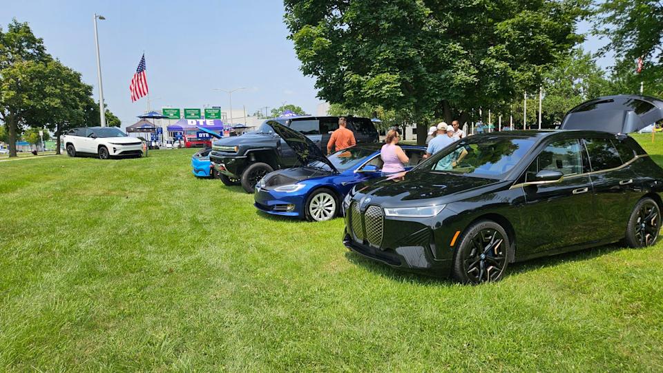 2025 clean cruise metro detroit hosted by michigan electric vehicle alliance