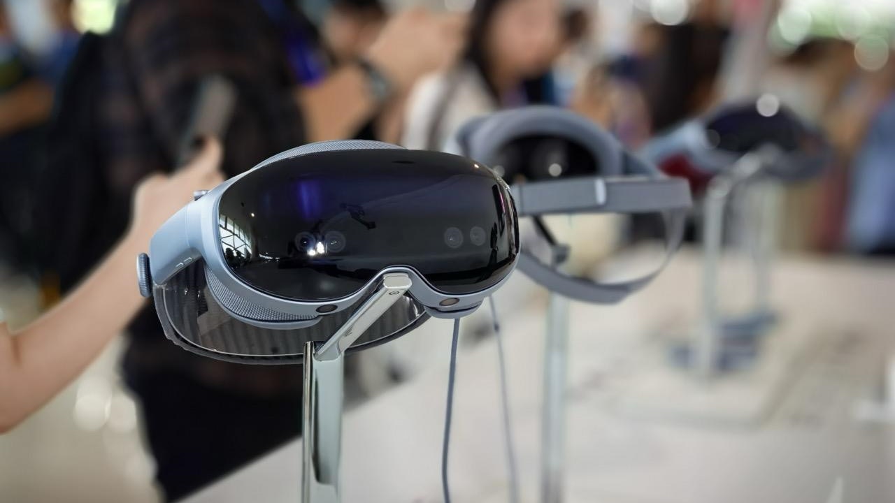 vivo Vision發布｜30周年革命性MR裝置輕量化+8K雙目顯示生態整合