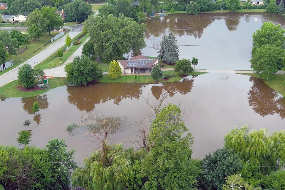 A flooded Ellsworth Park (Mike De Sisti / Milwaukee Journal Sentinel/USA Today Network)