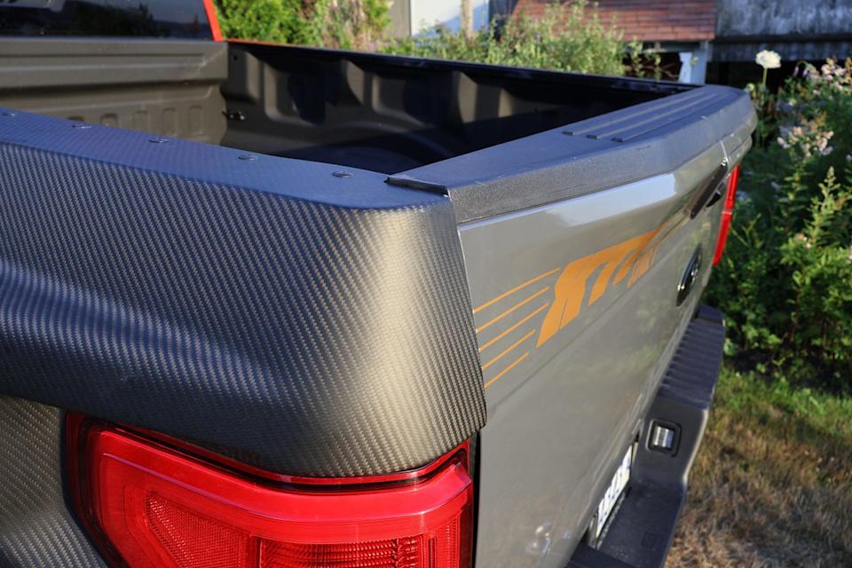 factory five xtf carbon bed