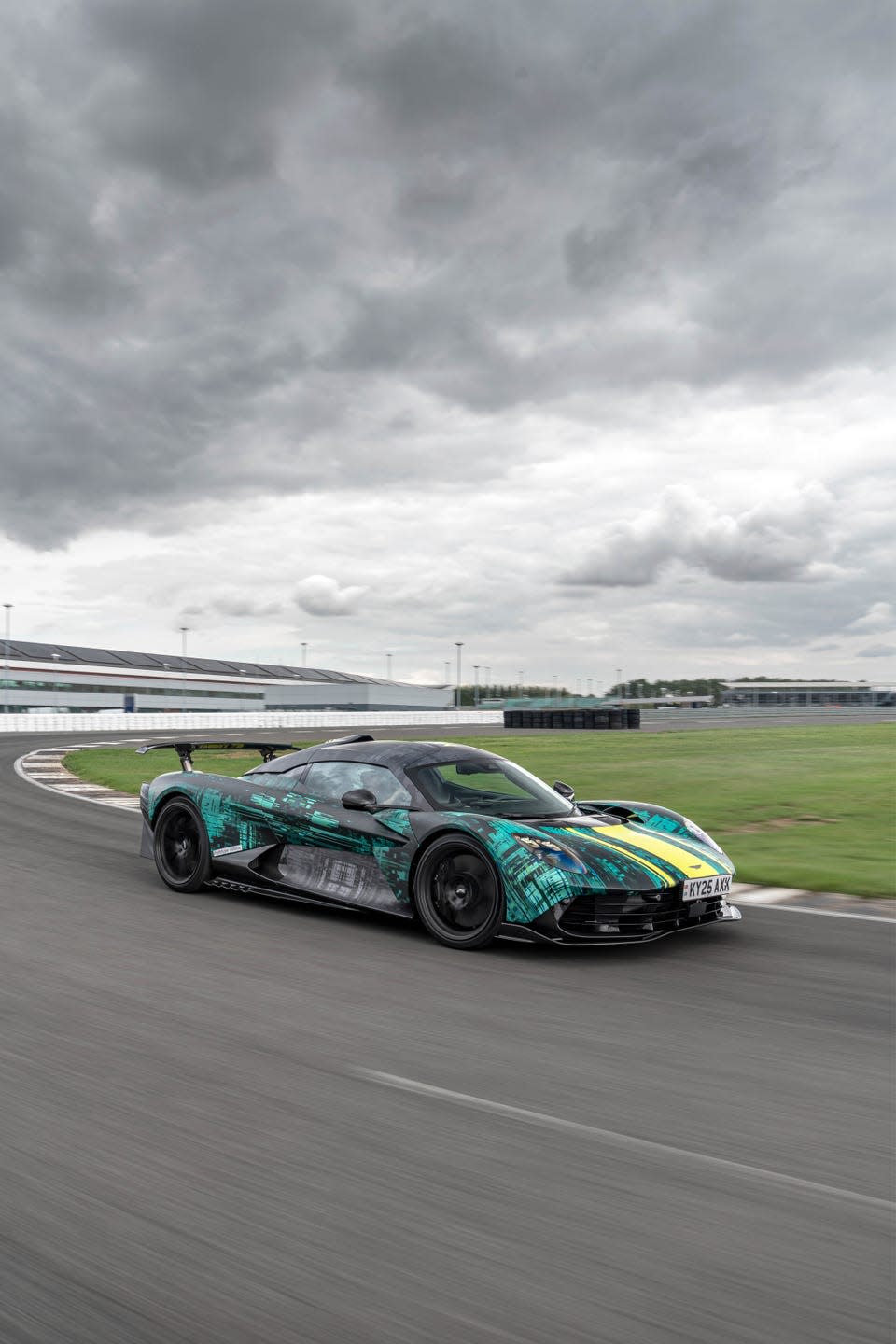 2026 aston martin valhalla prototype