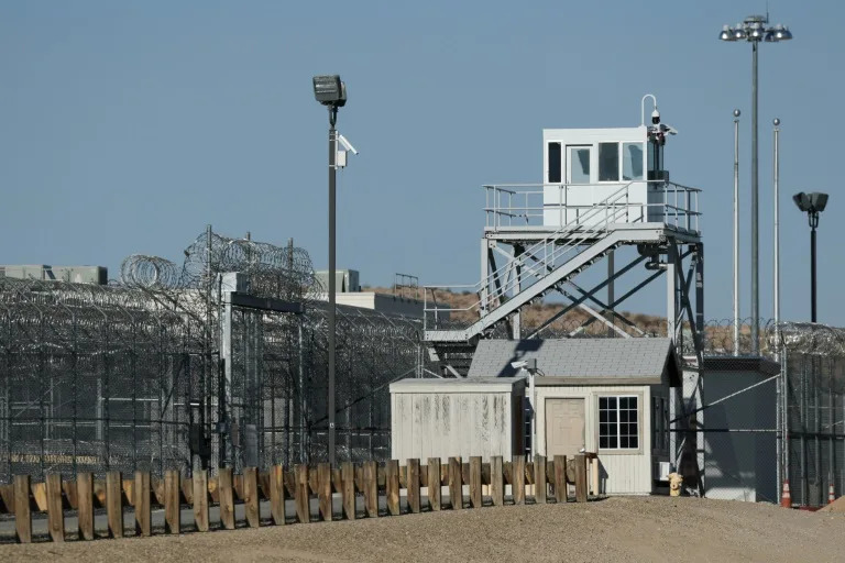 More than 80 percent of detainees are in facilities run by the private sector, according to research by Syracuse University (Patrick T. Fallon)