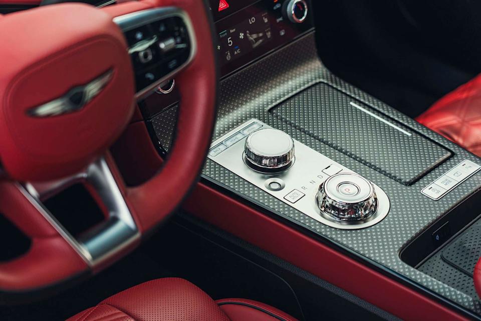 2025 genesis g80