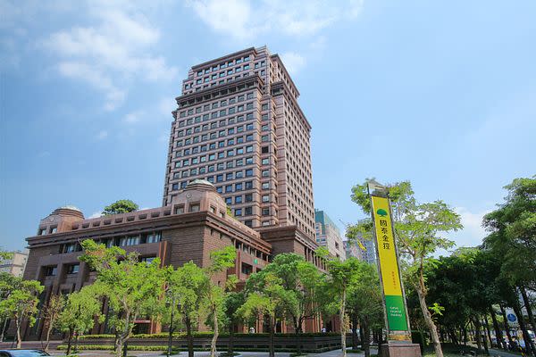 信用卡盜刷爆新手法 金管會罰國泰世華1200萬