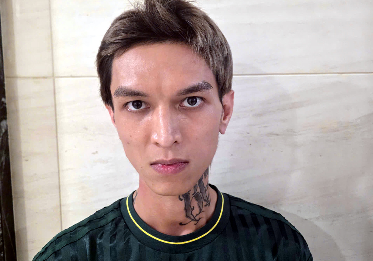 Rapper Bình 'Gold' bị bắt vì cướp taxi, dương tính với ma túy