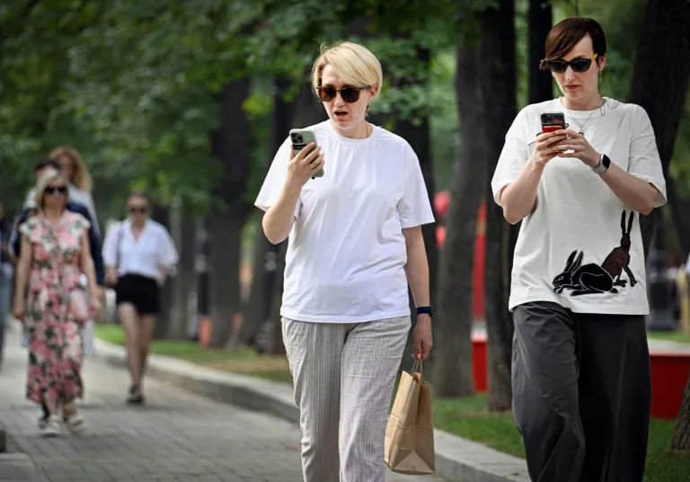 Online behaviour under scrutiny as Russia hunts 'extremists'