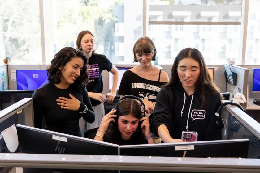 Trump cut mental health funding for kids. These L.A. teens are stepping in