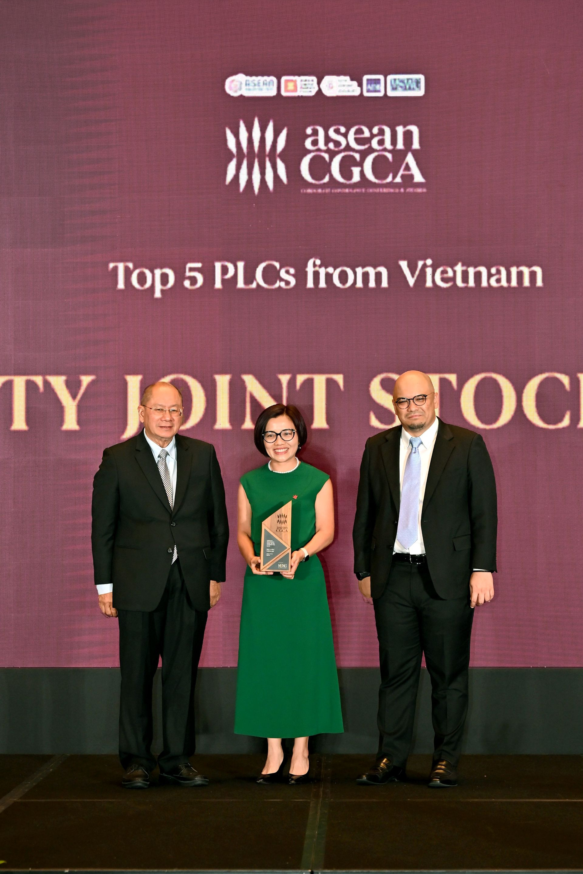 VPBank giành giải thưởng quốc tế về quản trị doanh nghiệp