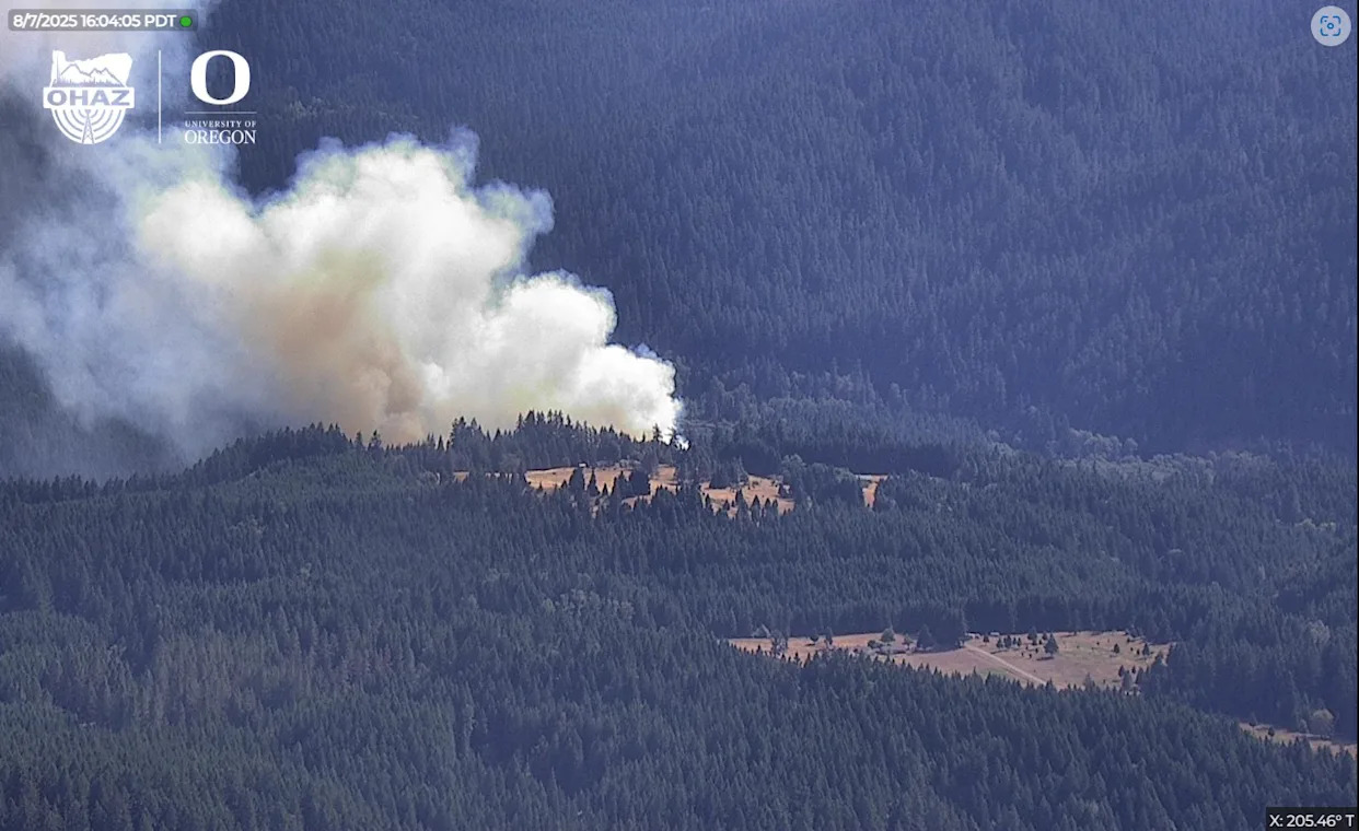 Lane County downgrades Aubrey Mountain Fire to level 1 evacuation, heat watch issued
