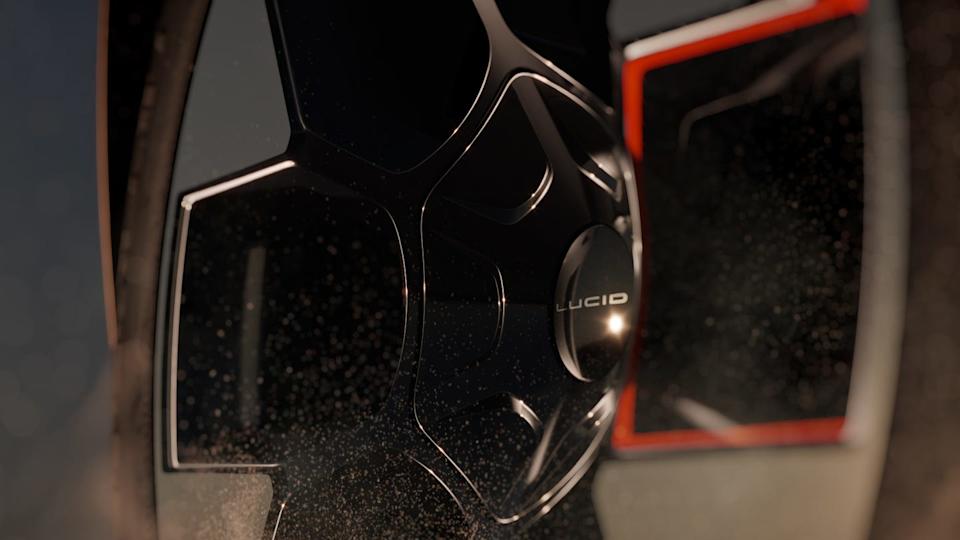 lucid gravity concept