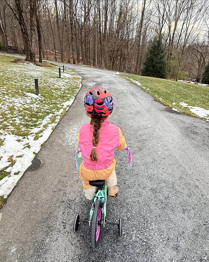 <p>Little Rider</p>