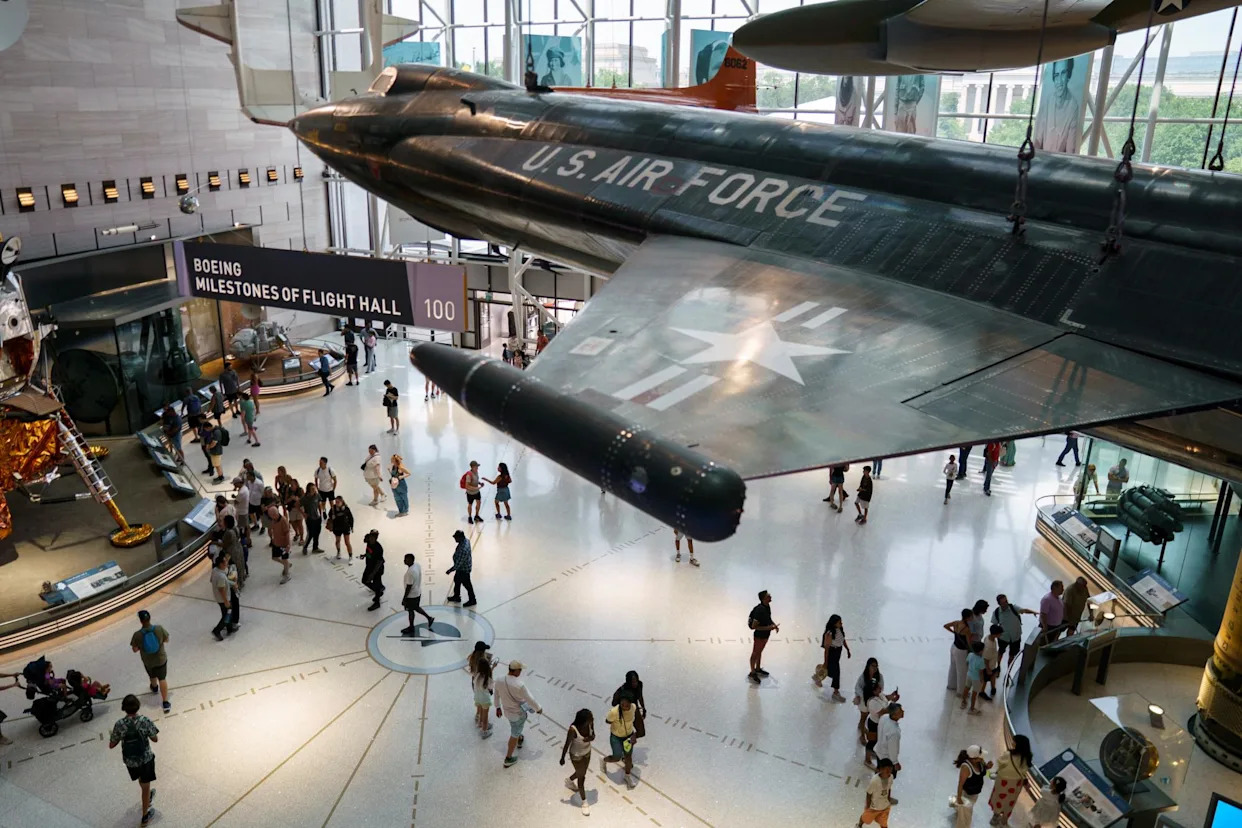 Trump administration to review 19 Smithsonian museums to ensure exhibits are ‘patriotic’
