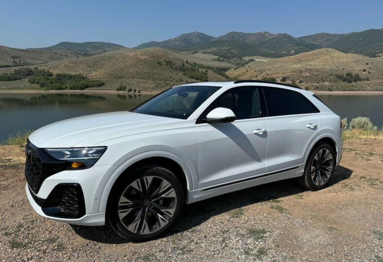 A side view of the Audi Q8