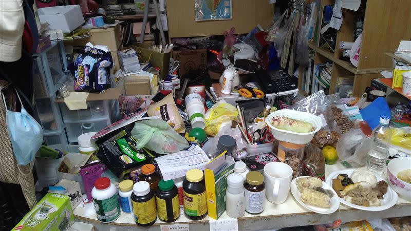 母患囤積症「癱瘓房間」還失智！砸40萬住長照中心 保險卻賠不了
