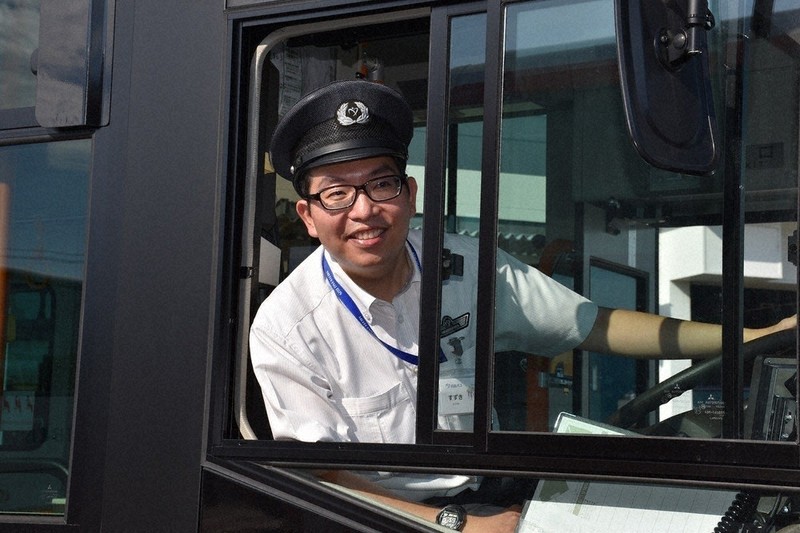 岡崎市と名鉄バス、外国人材育成でタッグ　第1号運転士誕生　愛知