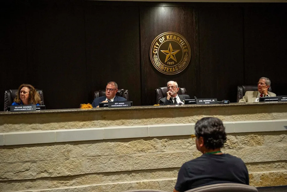 Kerrville Councilmembers and Mayor Joe Herring seen during an emegecy city council meeting at Kerrville City Hall at Tuesday July 8, 2025 in Kerrville, Texas.