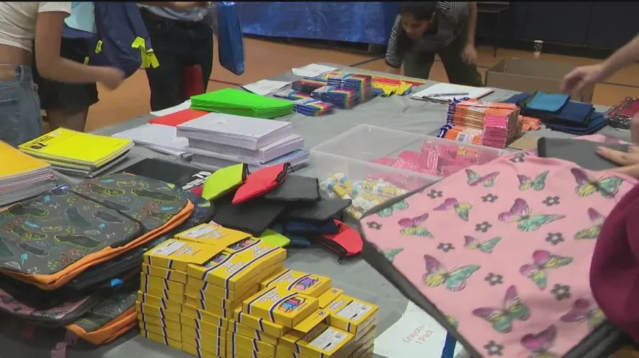 New York Cares prepares students for new school year