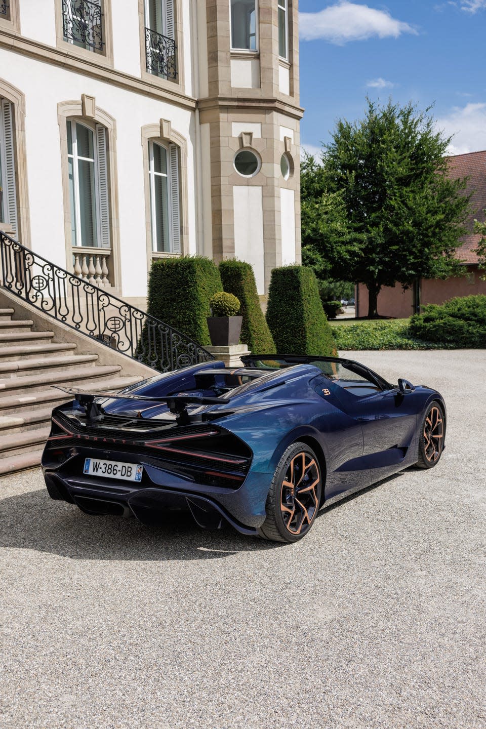 bugatti mistral 2025