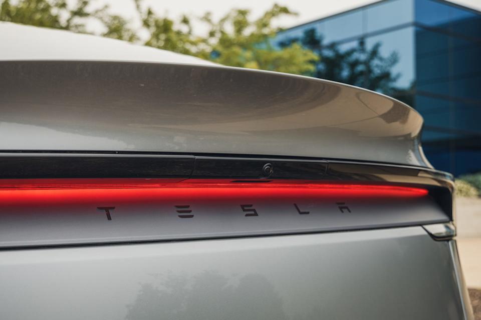 2026 tesla model y long range awd juniper