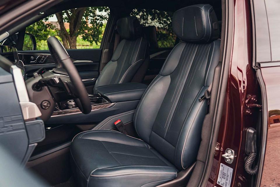 2025 cadillac escalade iq