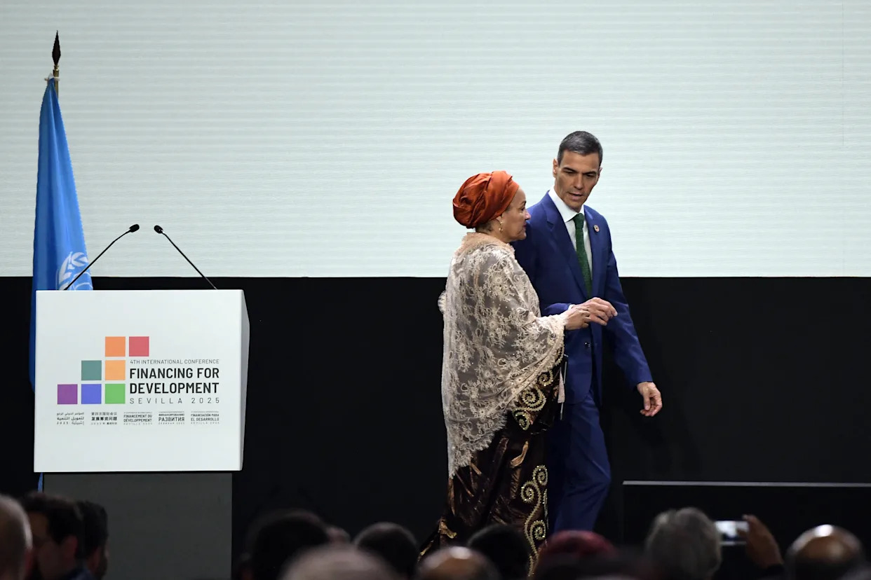 Some countries still want to save the world