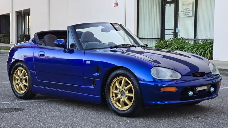 1992 Suzuki Cappuccino blue front three-quarter