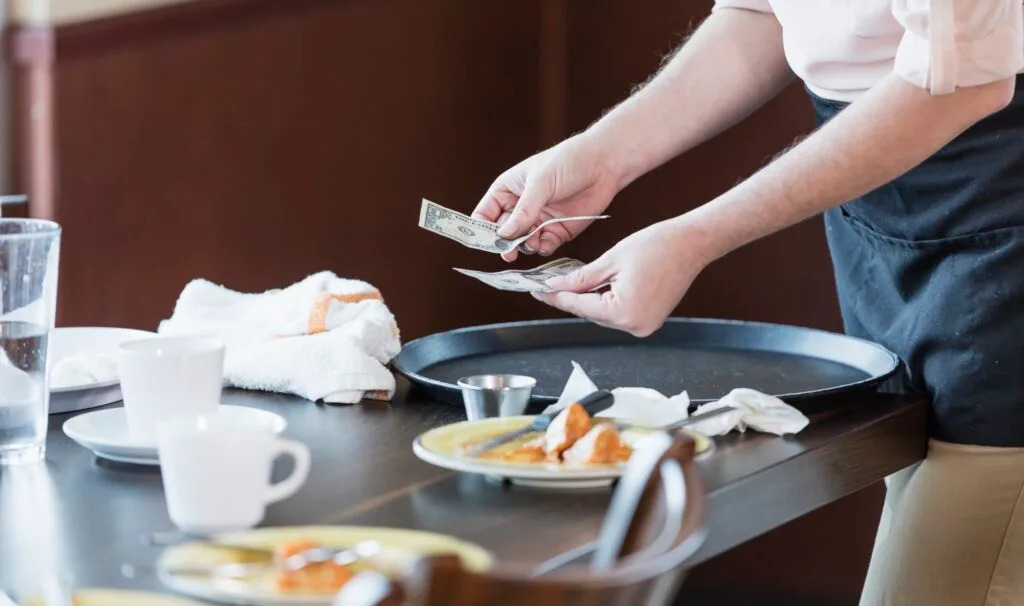 With ‘no tax on tips’ out of the budget, Wisconsin lawmakers turn to bill mirroring federal law