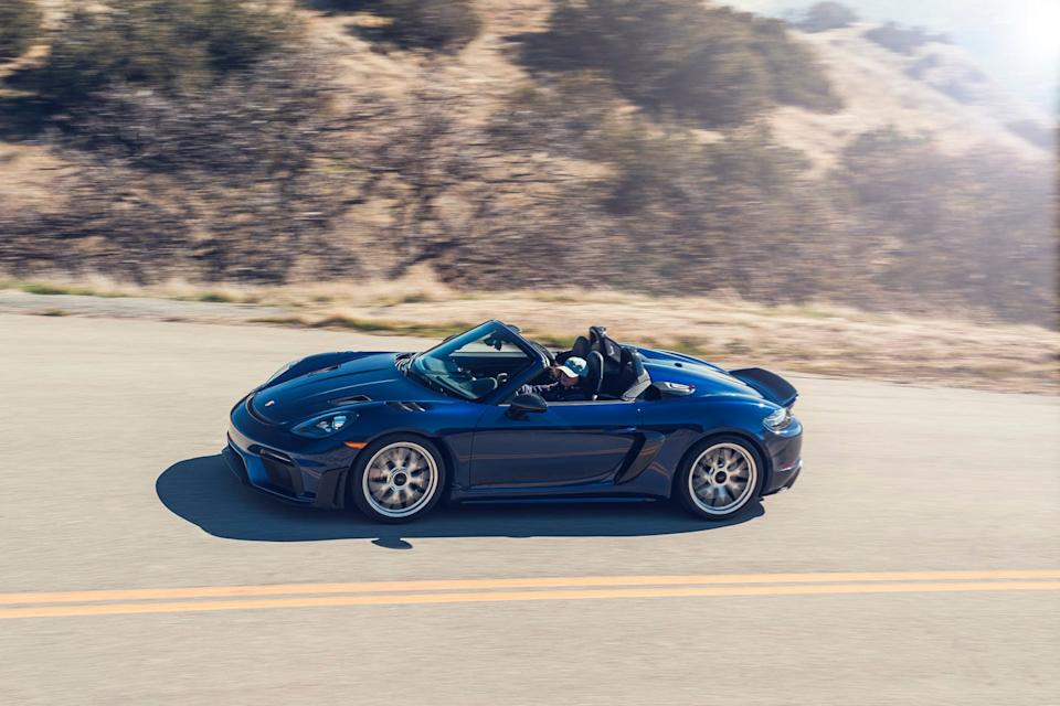 2024 porsche 718 spyder rs