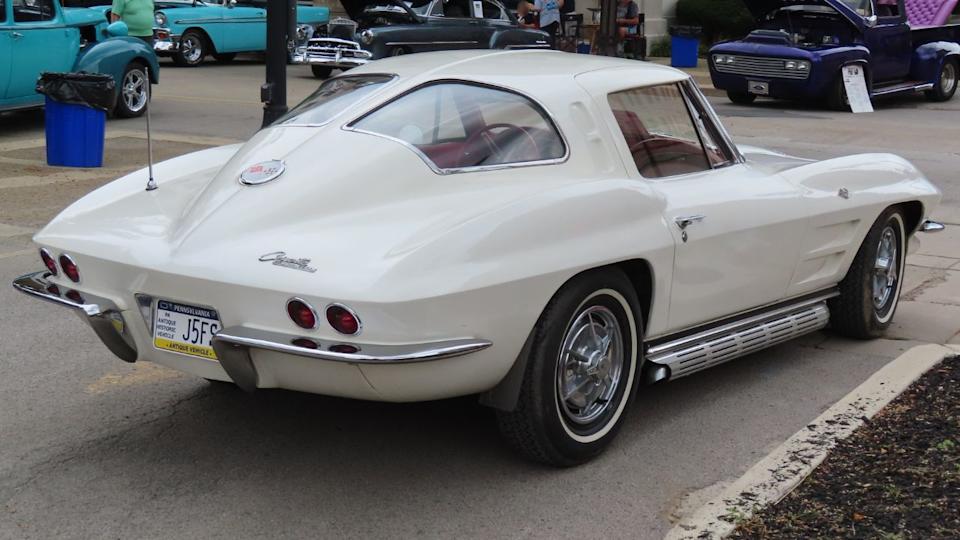 1963 Corvette Sting Ray Split-Window Coupe