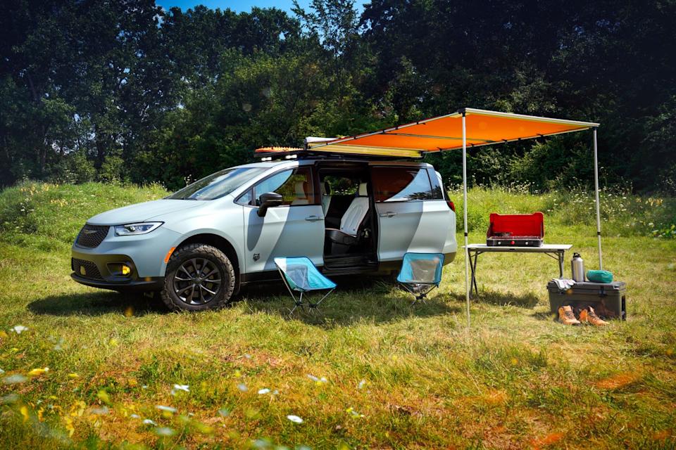 chrysler pacifica grizzly peak concept