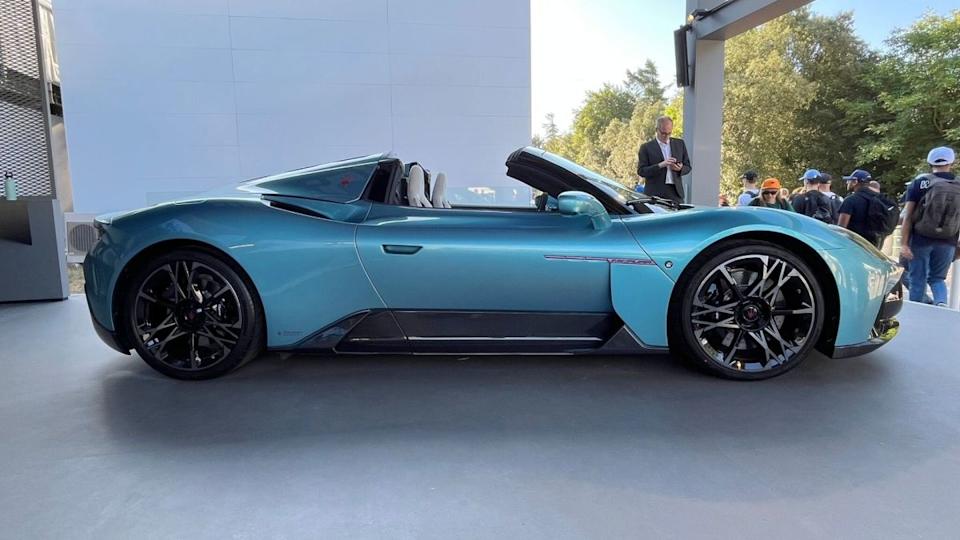 Maserati Is Seriously Considering A Manual Supercar With Zero Electrification