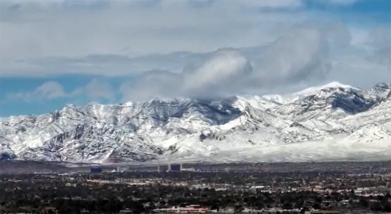 ‘Chill, Snow, Repeat:’ Farmers’ Almanac predicts ‘wetter than normal’ winter season for Southern Nevada