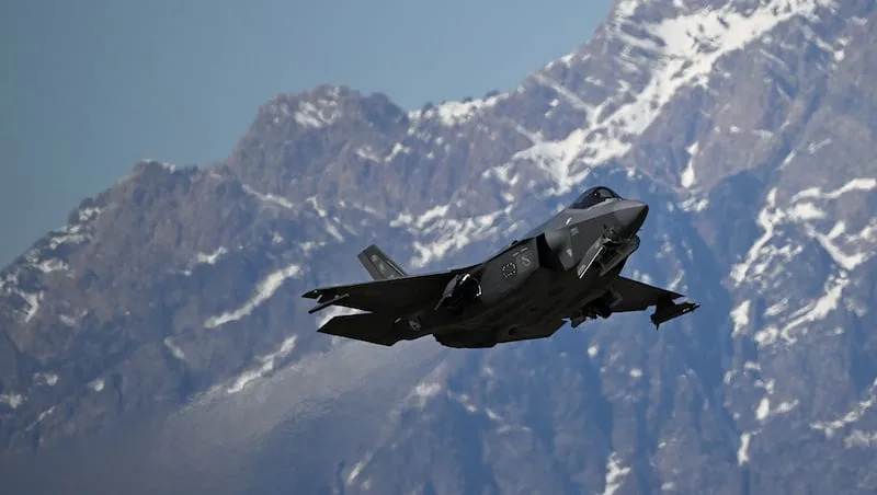 Fighter jets, lake preservation, law enforcement: The earmarks Utah’s congressional delegation asked for