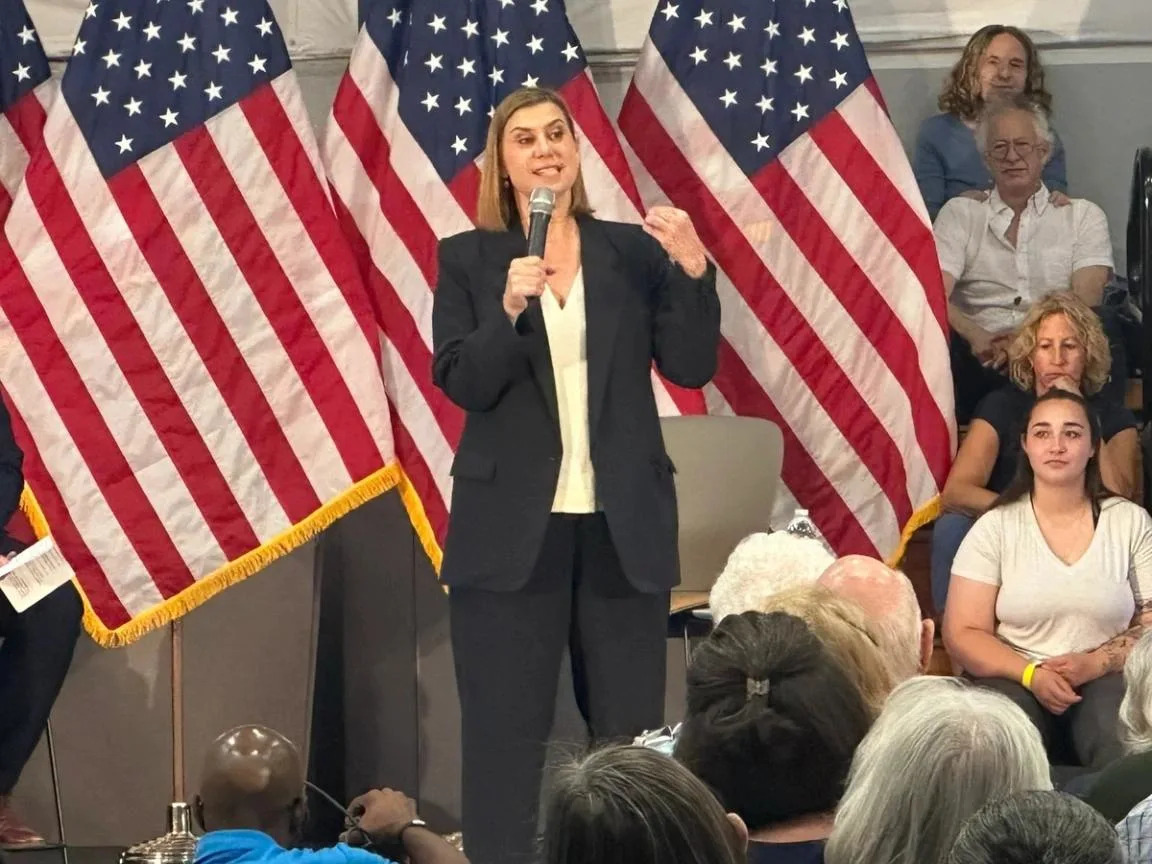 Slotkin to Democrats: Keep it simple on the economy